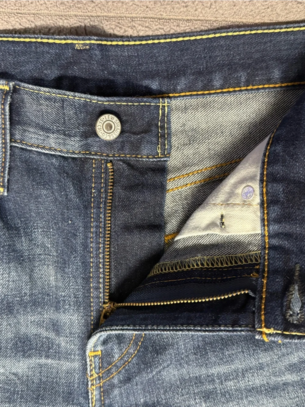 Levi's 508 Model Slim Straight Men’s Faded Blue Jean Shorts